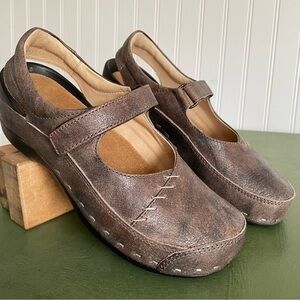 NWT Wolky STRAP CLOGGY Slingback Sandals in Taupe Fantasy Leather
